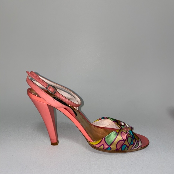 Marc Jacobs Shoes - MARC JACOBS Leather Heels